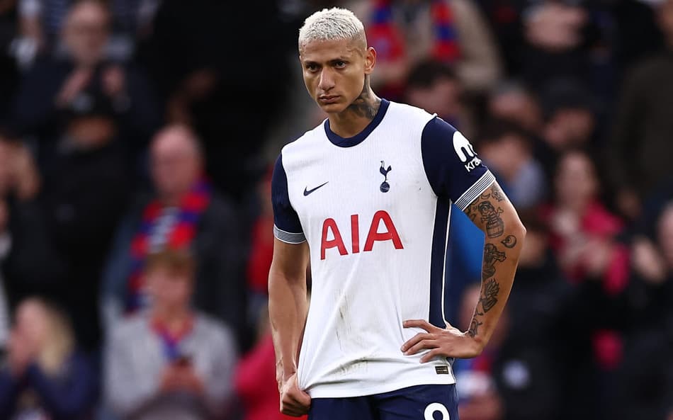 Richarlison lamenta derrota do Tottenham para o Crystal Palace pela Premier League