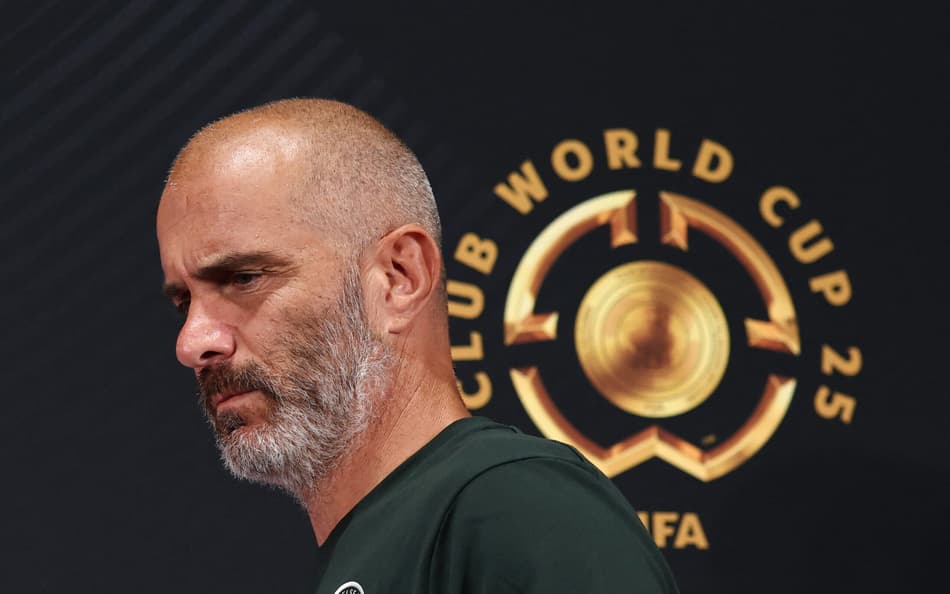 Maresca revela desfalque do Chelsea contra o Fluminense e faz mistério sobre João Pedro