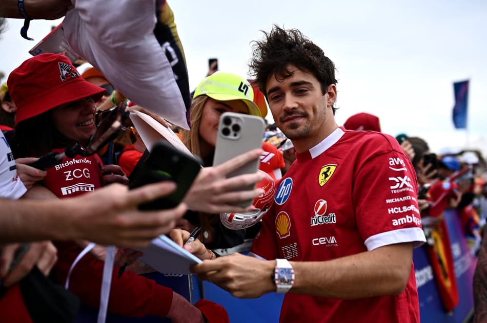 Monegasco Charles Leclerc, da Ferrari (foto: Ben Stansall / AFP)