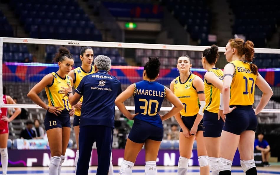 Brasil x França, pela terceira etapa da VNL feminina (foto: volleyballworld)