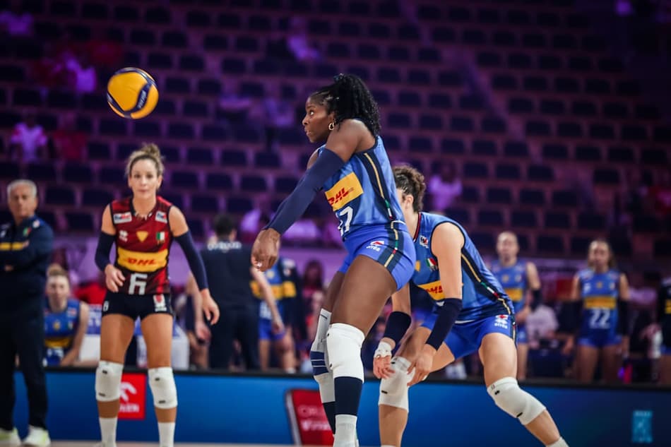 Itália 3 x 0 Estados Unidos, pela VNL feminina (foto: volleyballworld)