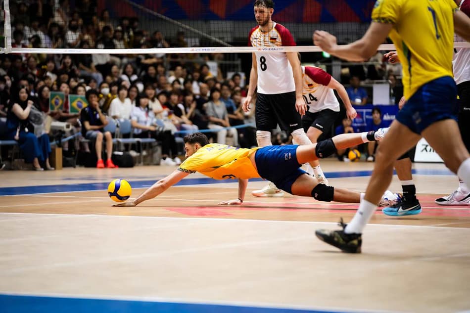 Poupando titulares, Brasil vence Alemanha na VNL masculina