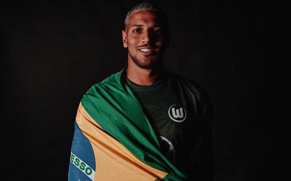 Vinicius souza Flamengo Wolfsburg
