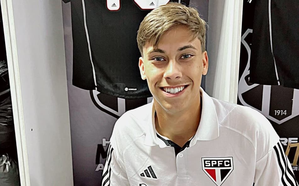Goleiro Leandro
