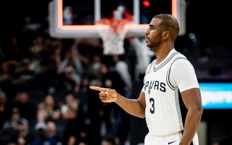 Chris Paul representou o San Antonio Spurs no Desafio de Habilidades do All-Star NBA 2025