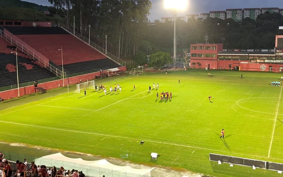 Atlético-MG vence o Vitória nos pênaltis e garante acesso no Brasileirão Feminino