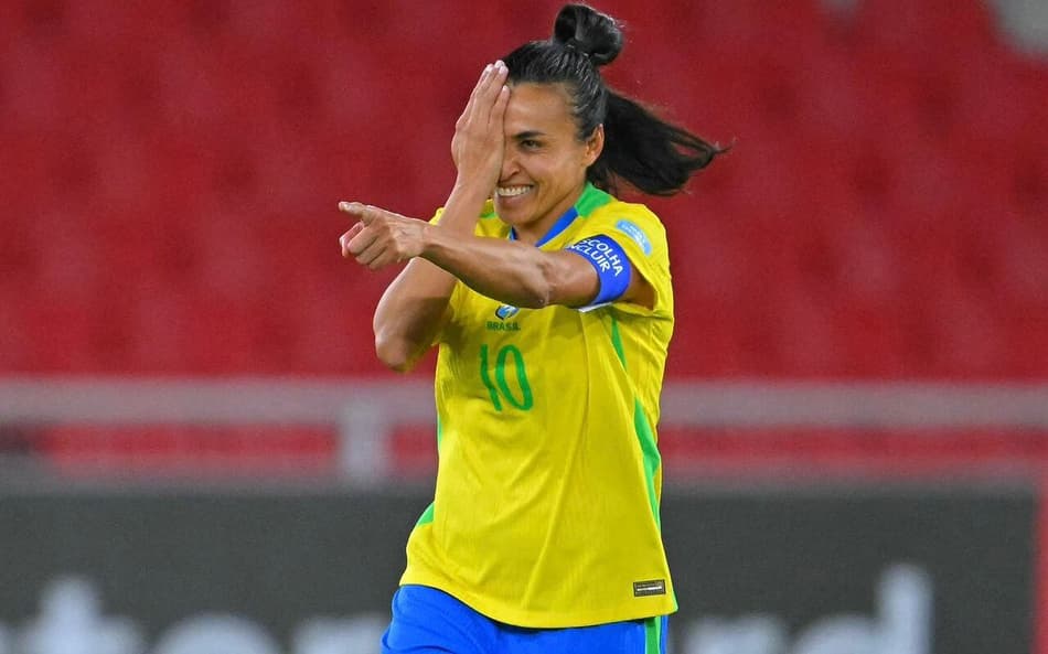 Marta comemora gol de pênalti diante do Uruguai, pela semifinal da Copa América Feminina. (Marta foi decisiva na vitória do Brasil diante do Uruguai na Copa América. (Foto: CONMEBOL/Divulgação)