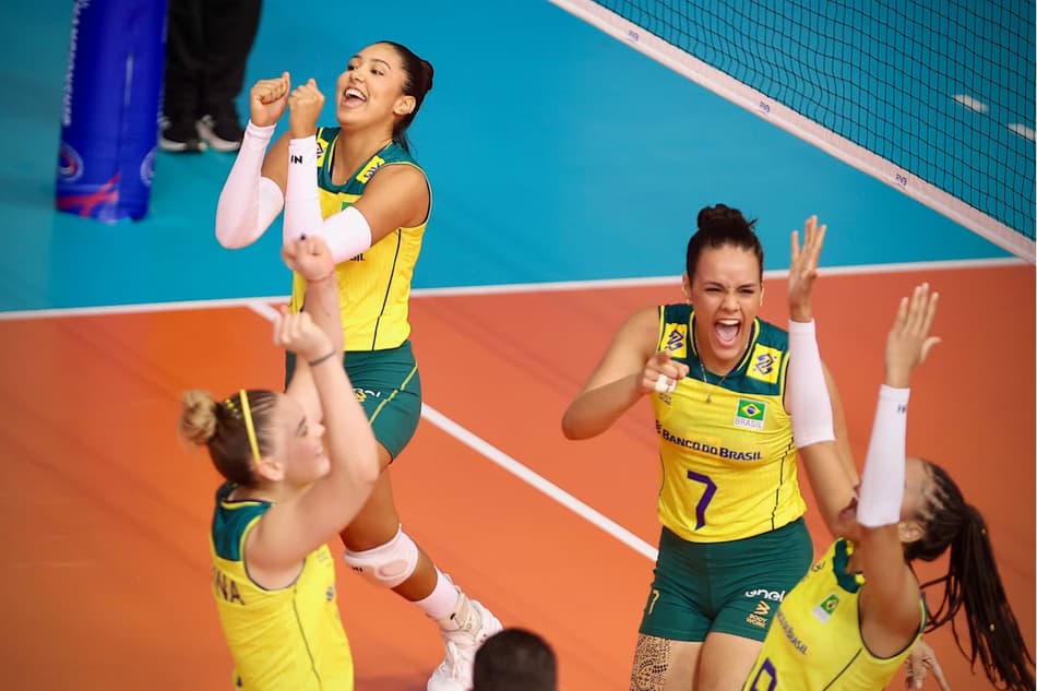 Brasil vence a Argentina por 3 a 0 no Mundial Sub-19 de Vôlei; fotos