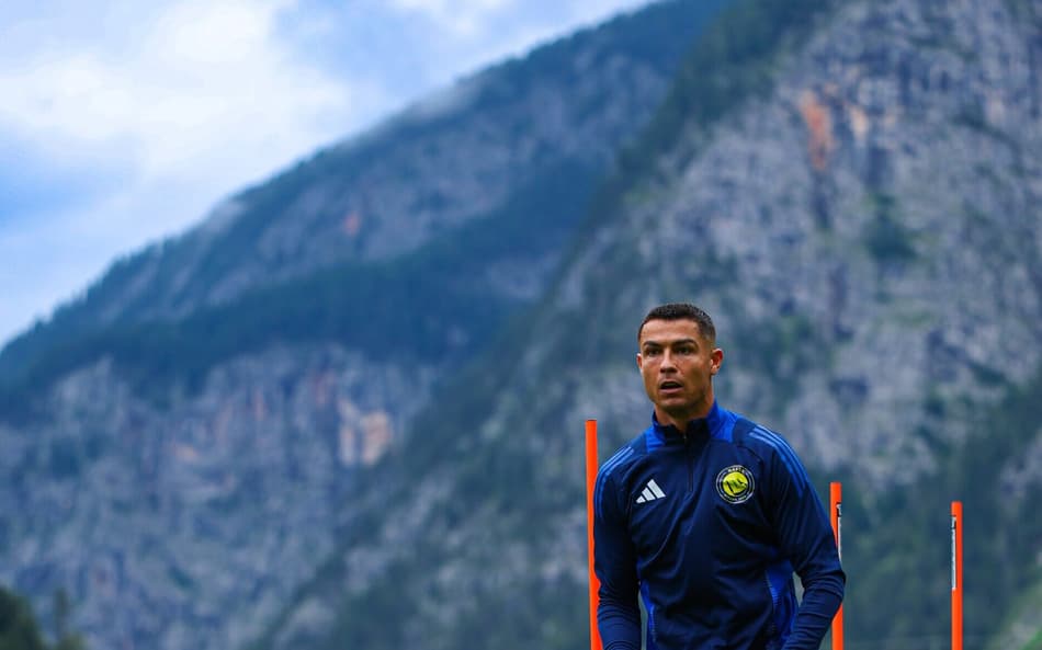 Cristiano Ronaldo em treino do Al-Nassr na Áustria (Foto: Reprodução/Al-Nassr)