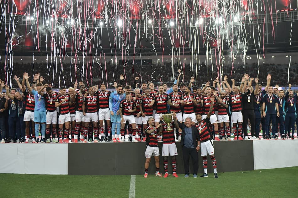 Mais de R$ 250 milhões! Veja valor de cada patrocínio no uniforme do Flamengo