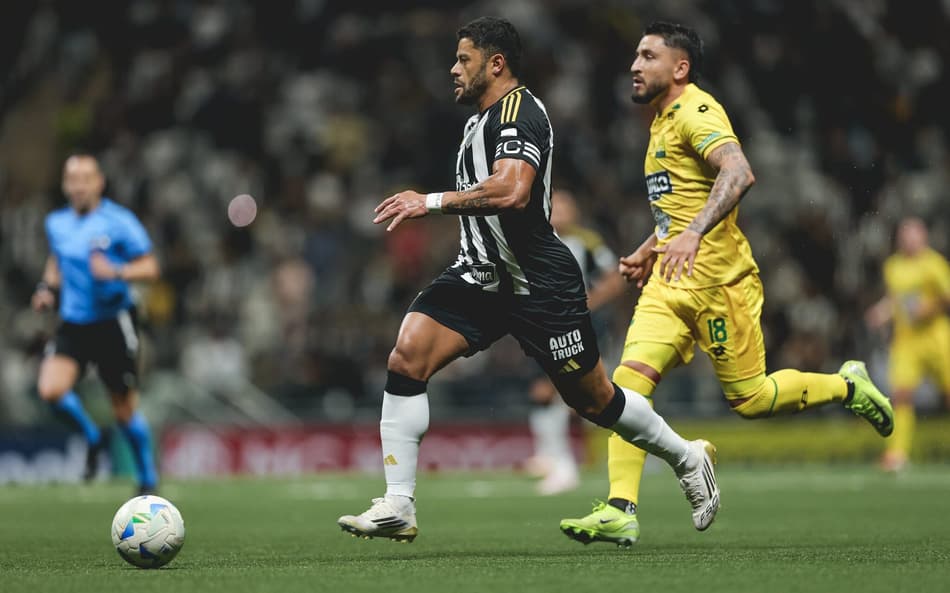 Hulk em ação contra o Bucaramanga (Foto: Divulgação / Atlético-MG)