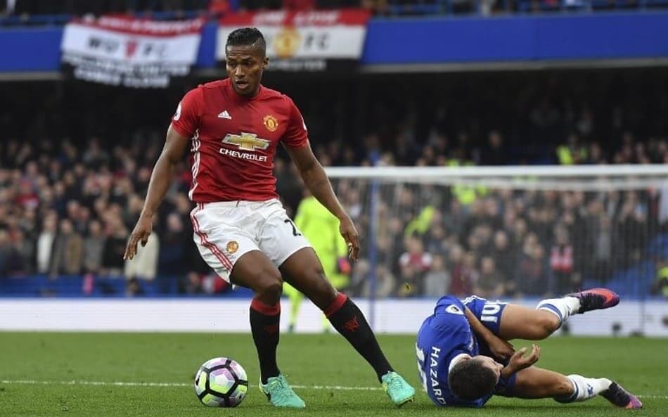 Valencia e Hazard - Chelsea x Manchester United
