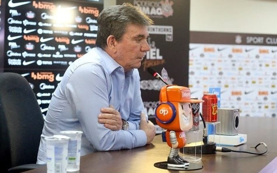 Coletiva Andrés Sanchez
