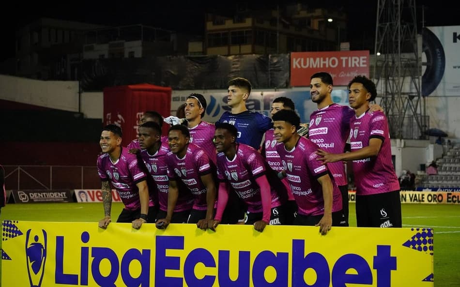 ‘Formador de jovens talentos’: conheça o Independiente del Valle, próximo adversário do Vasco na Sul-Americana
