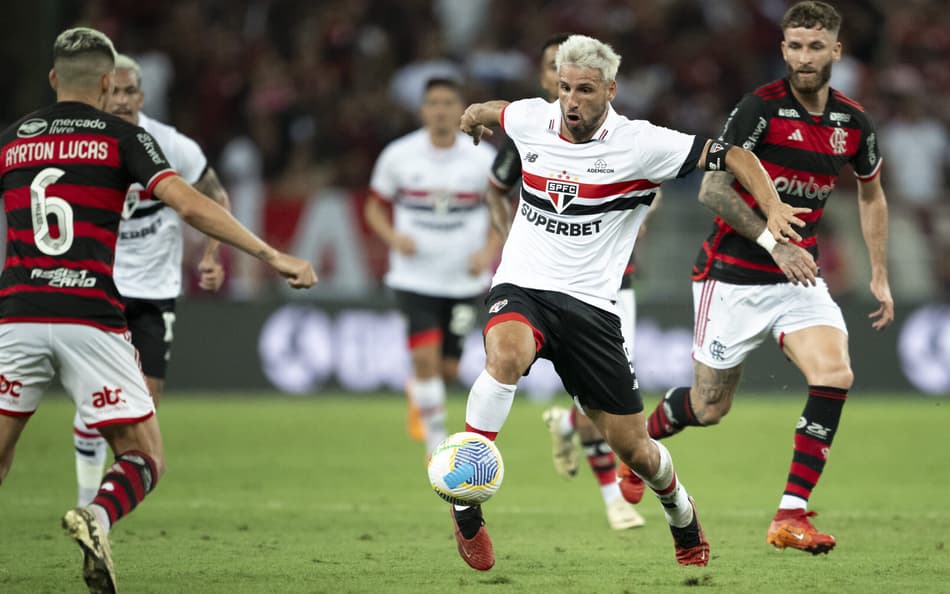 São Paulo e Flamengo é a grande atração da rodada do Brasileiro. Foto: Jorge Rodrigues/AGIF Crédito obrigatório: Jorge Rodrigues/AGIF