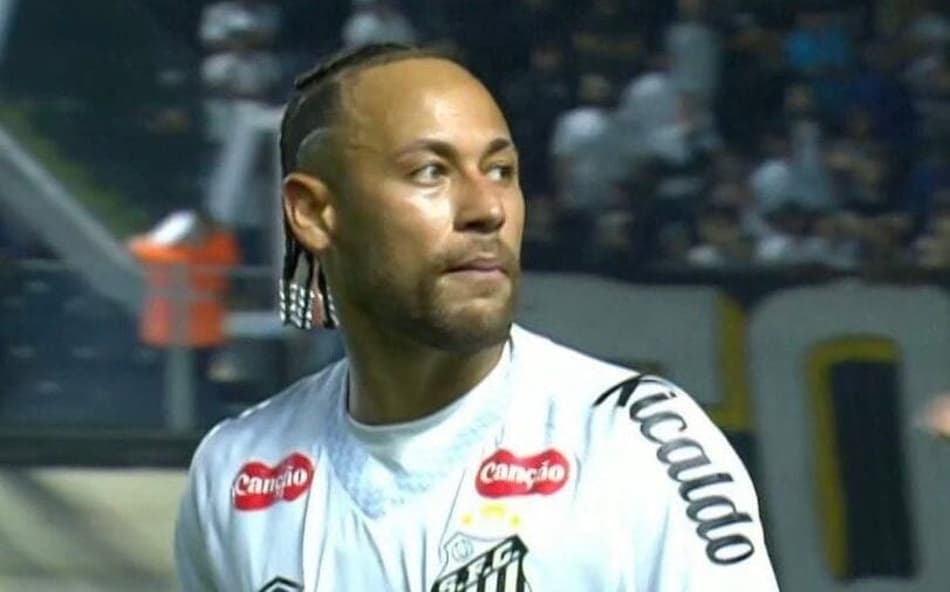 Neymar brigou com torcedor após derrota para o Internacional (Foto: Reprodução)