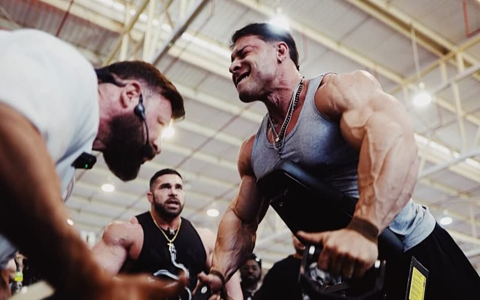 Ramon Dino em treino aberto (Foto: Reprodução/Instagram @ramondinopro)