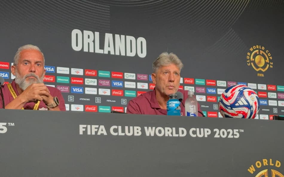 Renato Gaúcho em coletiva de imprensa antes de Fluminense x Al Hilal (Foto: Sharon Prais/Lance!)