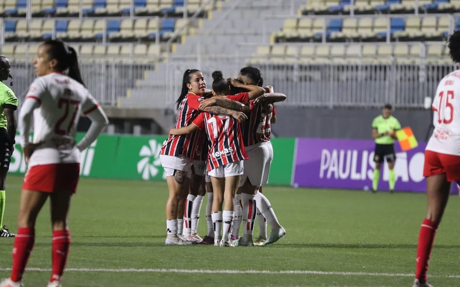 São Paulo feminino vive boa fase no Brasileirão e Paulistão. (Foto: Aline Fiuza / São Paulo FC)