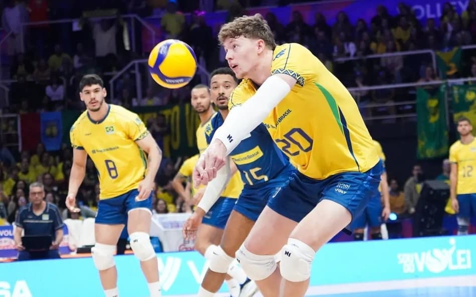 Brasil enfrentou a Ucrânia, neste sábado (14), pela VNL (Foto: Divulgação/CBV)