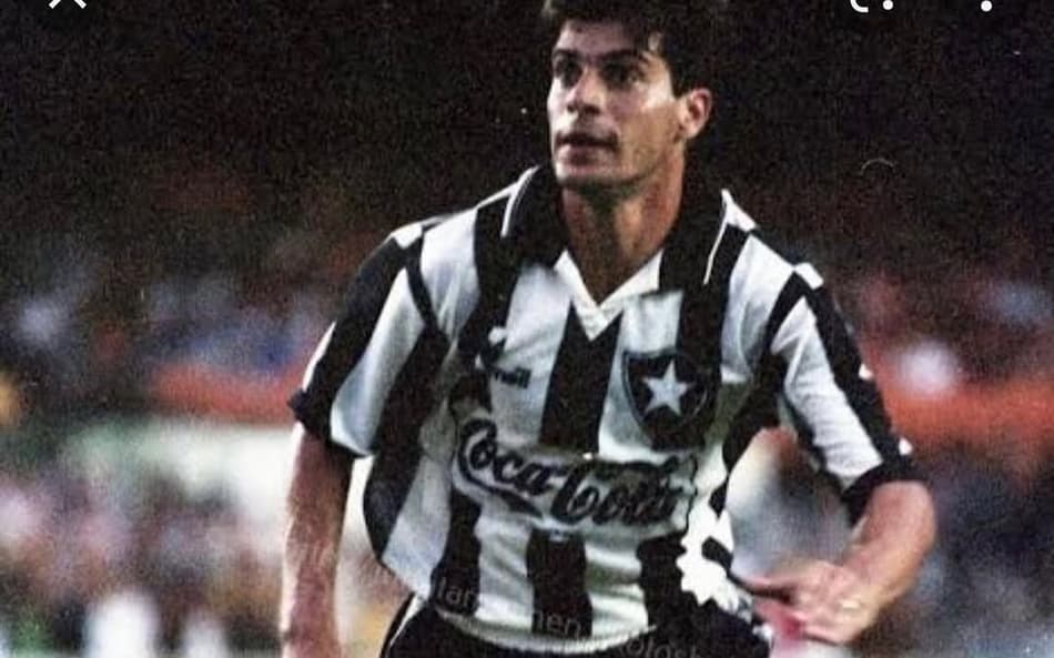 Vasco 0 x 2 Botafogo no Brasileirão 1995; Túlio e Donizete quebram jejum