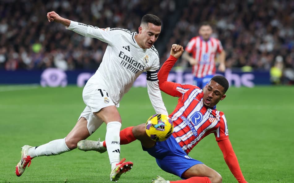 Lucas Vázquez não deve renovar com o Real Madrid (Foto: Thomas Coex / AFP)