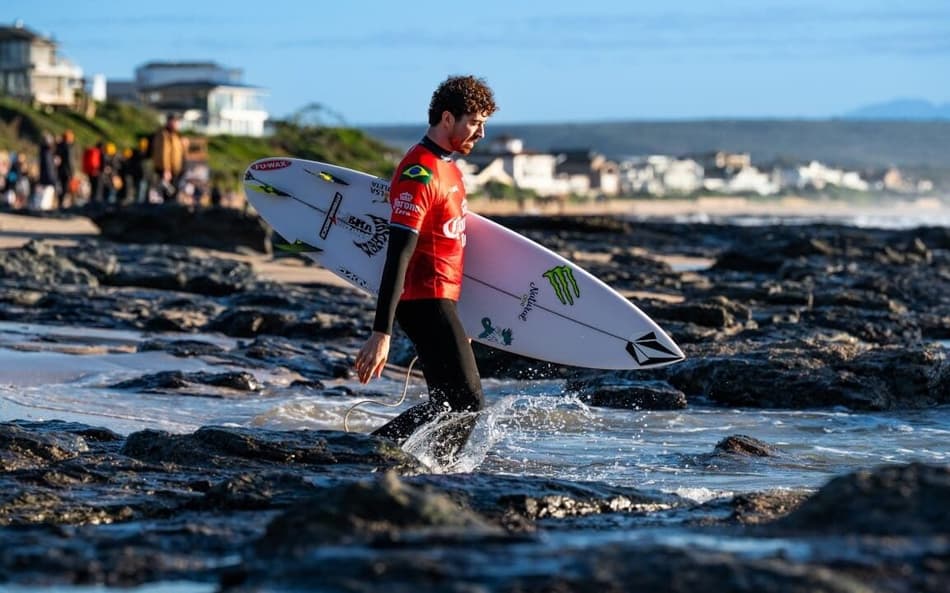 WSL: Yago Dora é derrotado e fica com o vice em J-Bay