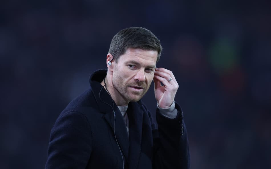 Xabi Alonso - Bayer Leverkusen