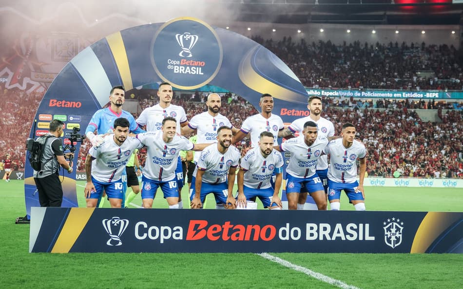 Time do Bahia reunido nas quartas de final da Copa do Brasil 2024 (Foto: Rafael Rodrigues / EC Bahia)