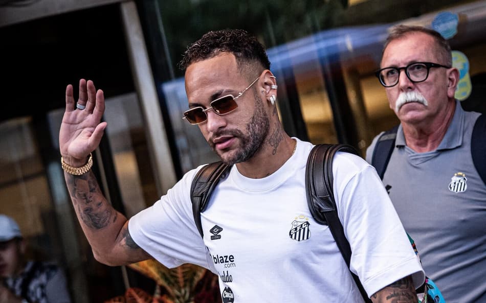 Neymar pode ficar fora contra o Vasco se receber novo amarelo (Foto: Raul Baretta/ Santos FC)
