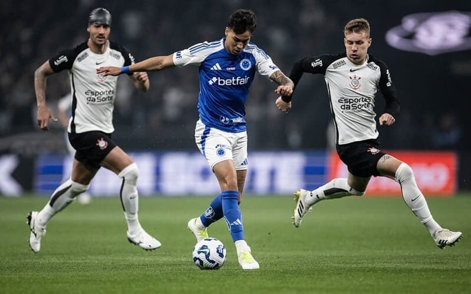 Atacante Kaio Jorge, do Cruzeiro, em jogo contra o Corinthians (Foto: Marco Galvão/Cruzeiro)