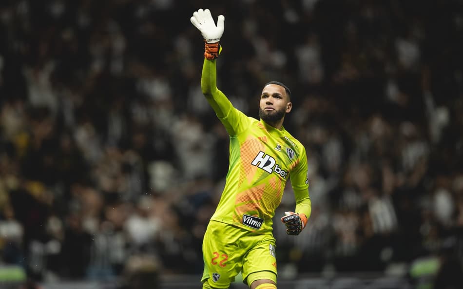 Everson comemora classificação do Atlético (Foto: Pedro Souza / Atlético)
