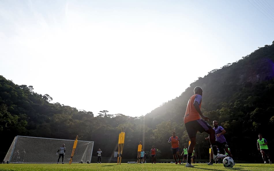 Botafogo em treino no CT Lonier (Foto: Vítor Silva/Botafogo)