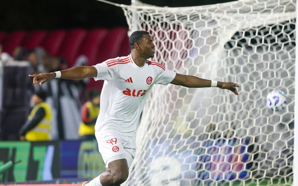 Ricardo Mathias, atacante do Internacional