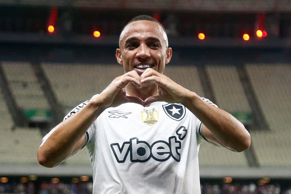Marçal foi o destaque da goleada do Botafogo sobre o Fortaleza (Foto: Vítor Silva/Botafogo)