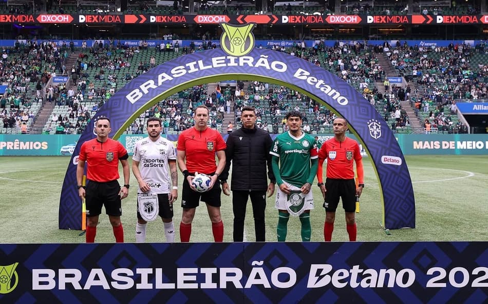 CBF divulga áudios do VAR na anulação do gol do Ceará contra o Palmeiras