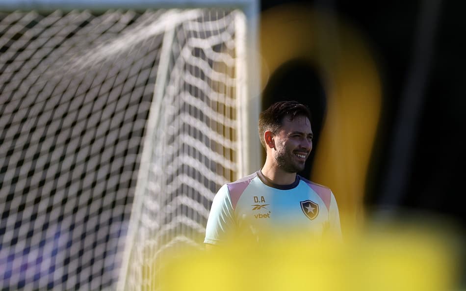 Davide Ancelotti é o técnico do Botafogo (Foto: Vítor Silva/Botafogo)