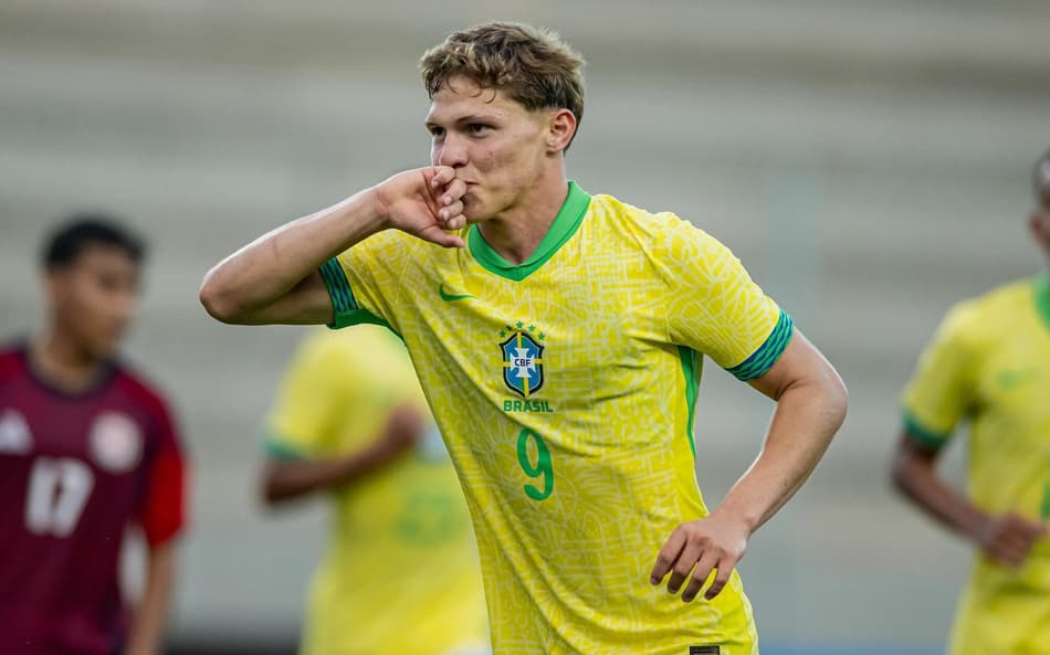 Dell faz gol pela Seleção Sub-17 contra a Costa Rica (Foto: Léo Piva / CBF)