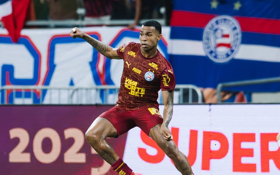 Jean Lucas em ação contra o Ceará na Copa do Nordeste (Foto: Letícia Martins/EC Bahia)