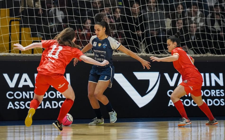 Futsal: Sogipa busca o terceiro lugar da Copa Mundo, e Lance! transmite