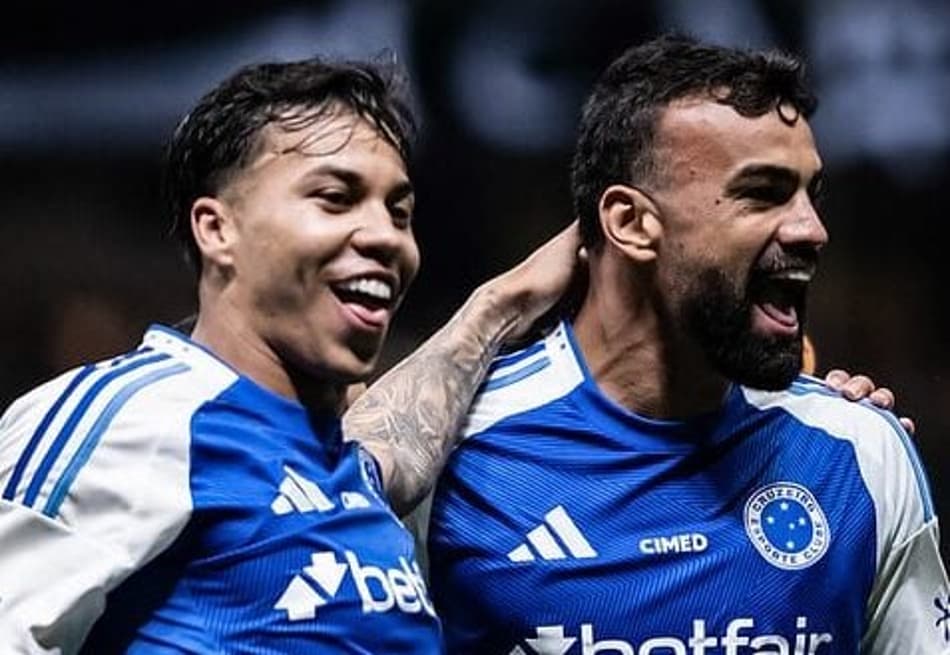 Kaio Jorge e Fabrício Bruno, do Cruzeiro (Foto: Gustavo Aleixo/Cruzeiro)