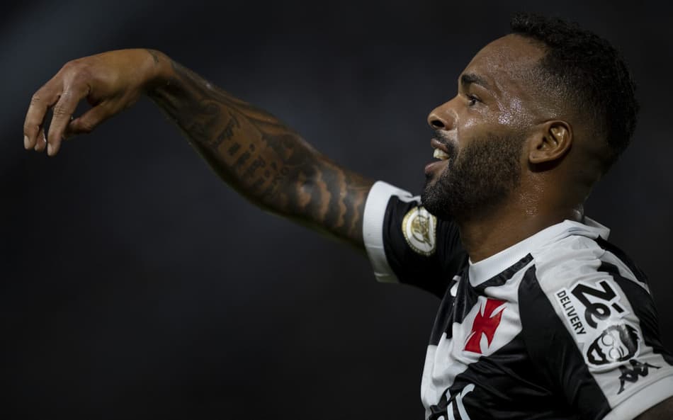 Vasco x Atlético-GO - Alex Teixeira