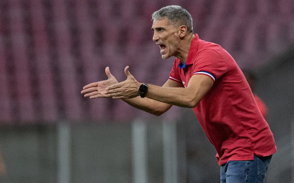 Juan Pablo Vojvoda foi vice-campeão da Sul-Americana de 2023 com o Fortaleza. (Foto: Rafael Vieira/AGIF)