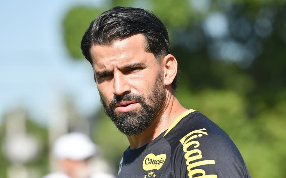 Tomás Rincón atuou em 25 partidas pelo Santos em 2025. (Foto: Jota Erre/AGIF)