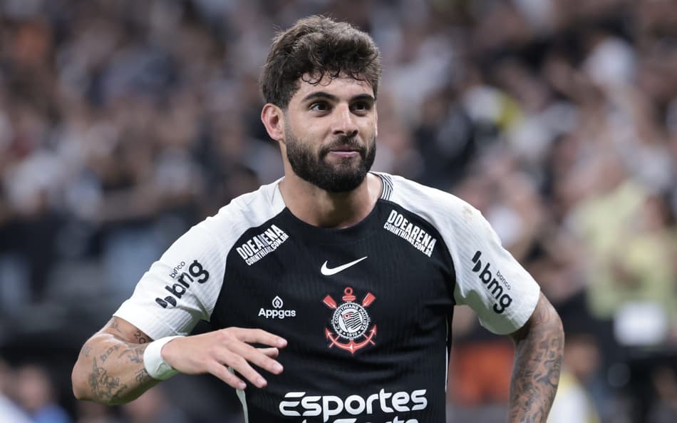 Yuri Alberto está em alta no Corinthians (Foto: Marcello Zambrana/AGIF)