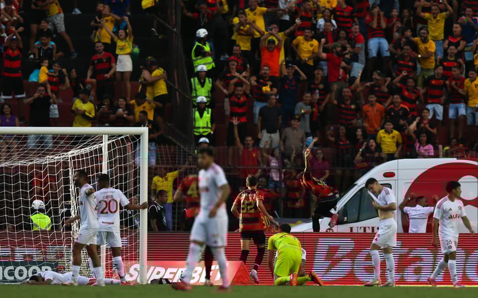 Gol o Sport contra o Internacional