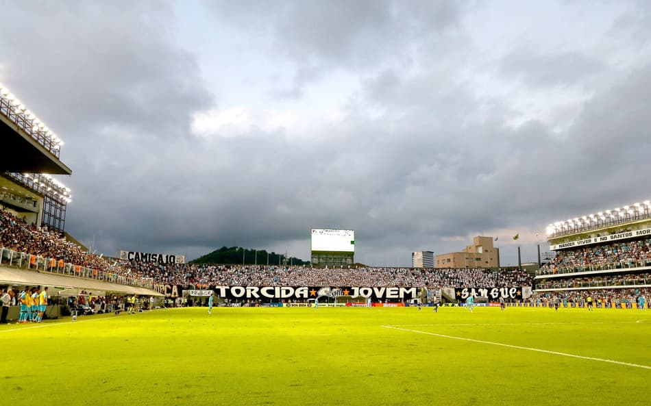 Depois de mais de um mês, Santos reencontra a Vila Belmiro