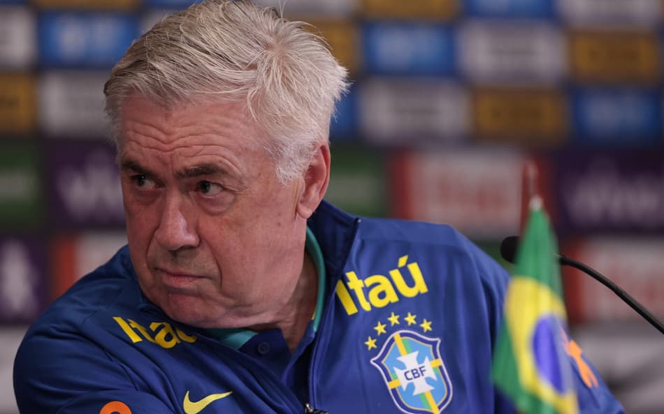 Ancelotti fala sobre Gerson (Foto: Ettore Chiereguini/AGIF)