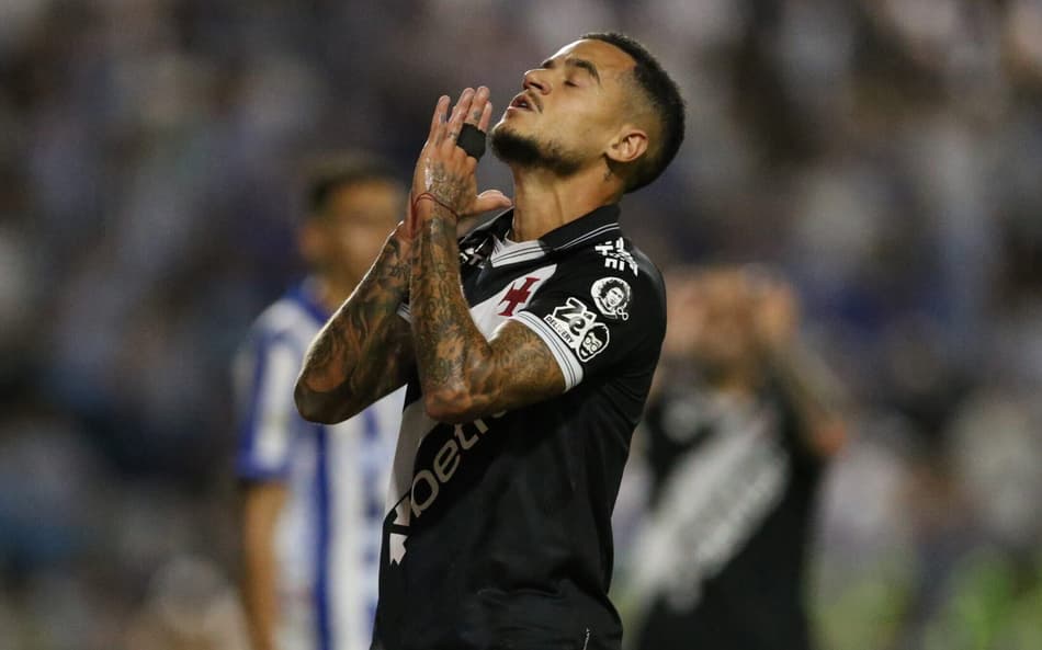 CSA x Vasco - Philippe Coutinho