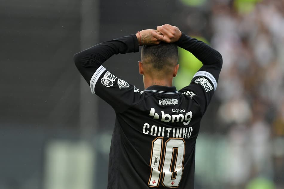 Coutinho é um dos destaques do Vasco (Foto: Thiago Ribeiro/AGIF)